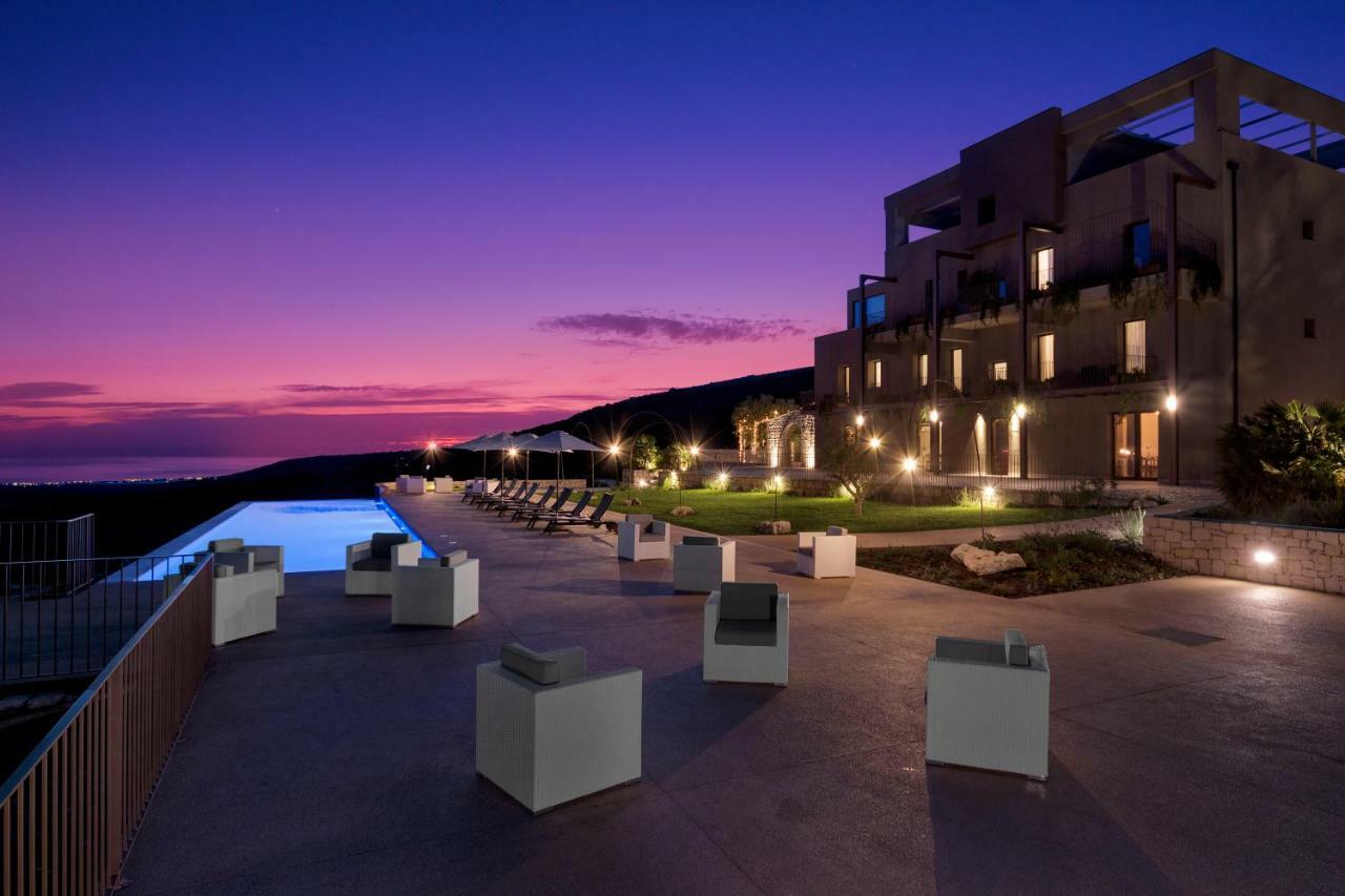 Отель Relais Chiaramonte Рагуза Экстерьер фото